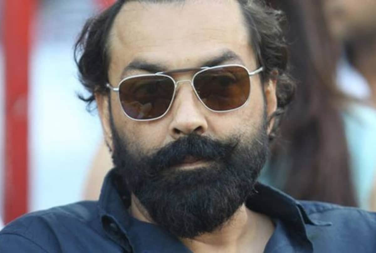 Bobby Deol revealed he Cut shave after salman khan speak him before race 3