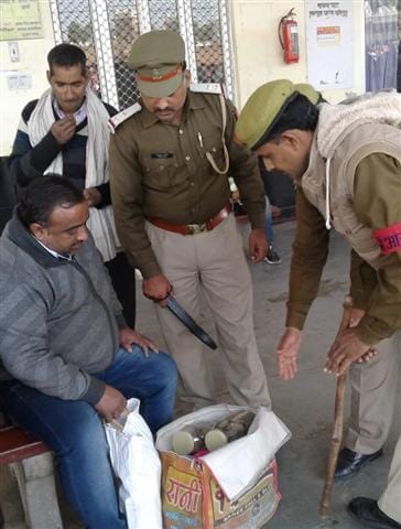 Controversy in Aligarh on Tiranga Tour, alert in Hathras