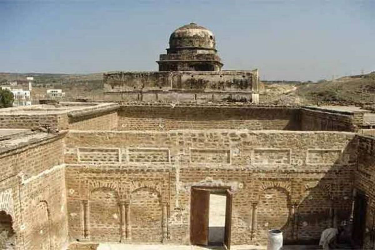 Pakistan : Fort of Sikh Warrior Nalwa will be converted in to museum