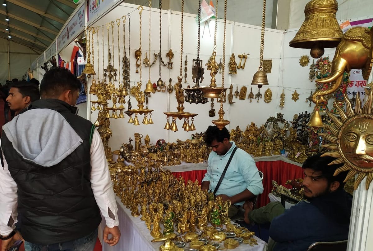 Prisoners handmade accessories are being sold at Maha Kumbh Mela 2019
