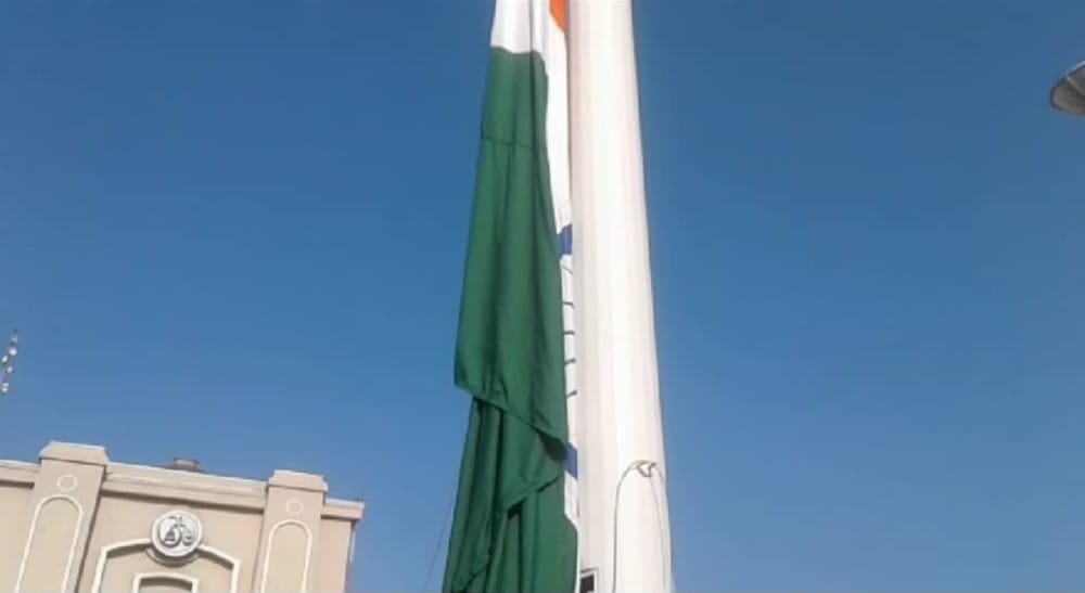 70th republic day baba ramdev flies national flag but not forget ram mandir nirman