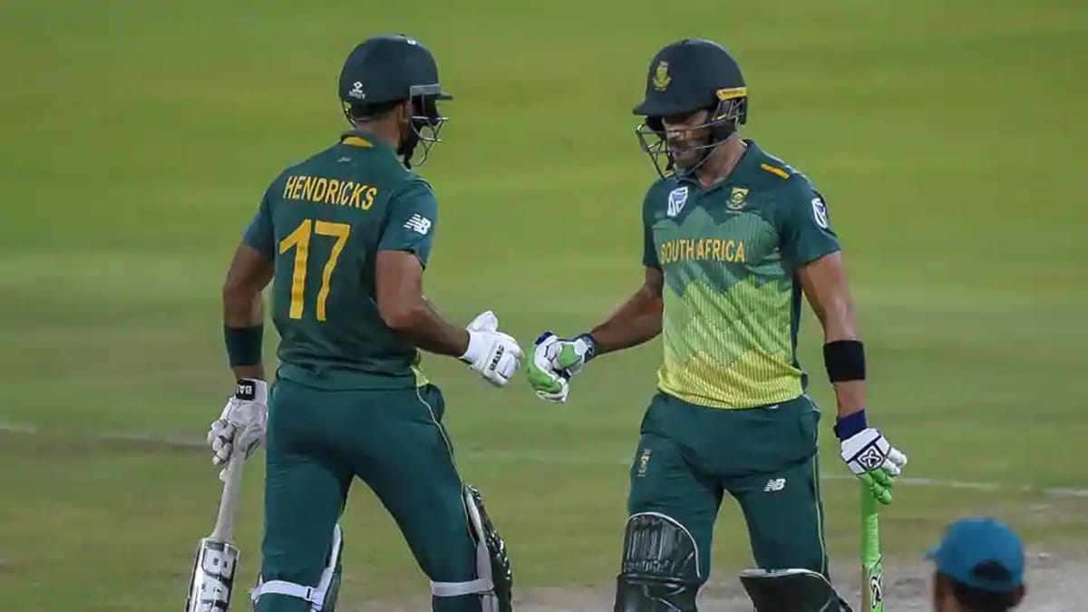 south africa beat pakistan in rain hit third odi