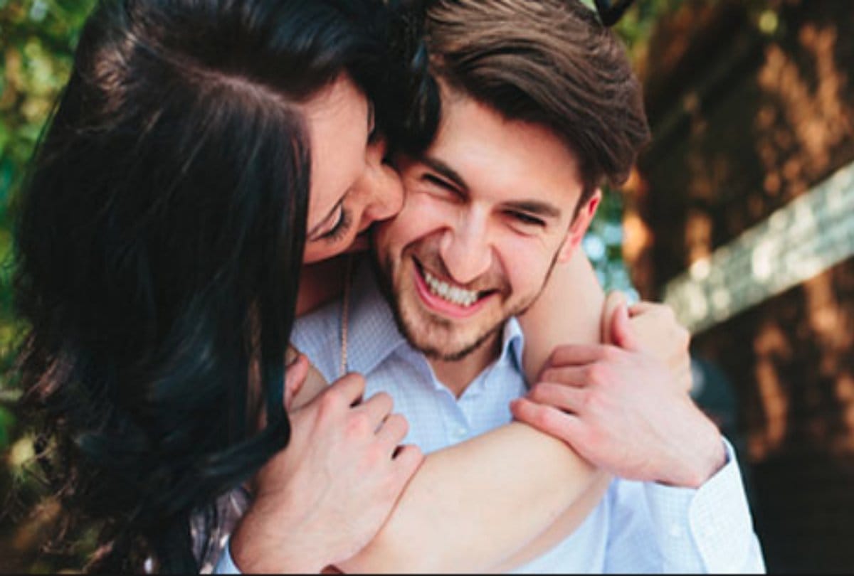 Health and happiness Benefits of Kissing Your Loved One