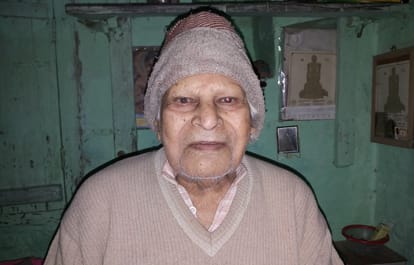 Freedom fighter burnt british inspector alive on the police station