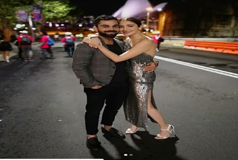 virat kohli Sitting on a bench with wife anushka on full moon night, talking about roger federer 