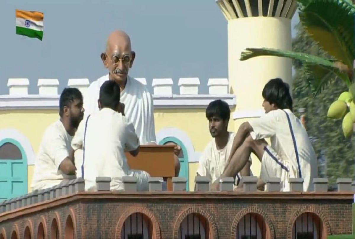 republic day parade 2019 tamil nadu tableau showing women without blouses