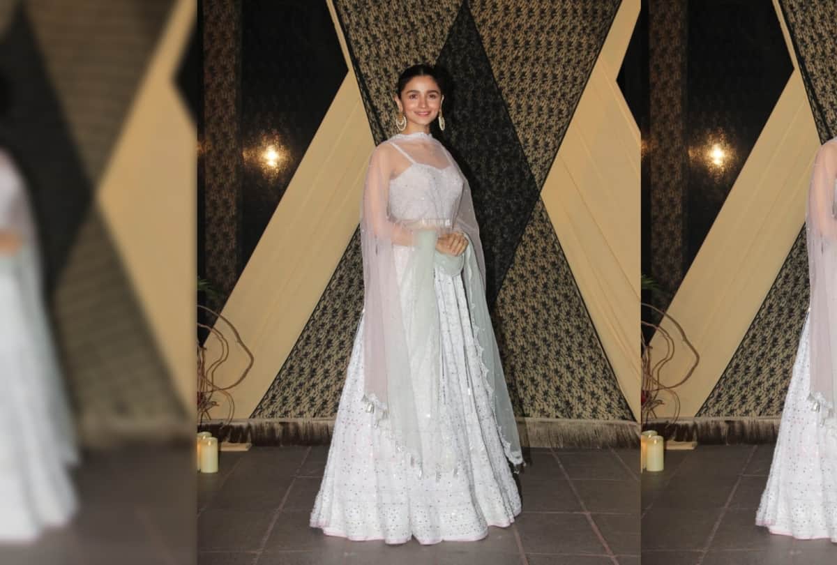 Pics Of Alia Bhatt hot looks gorgeous in white lehenga at Sakshi Bhatt reception