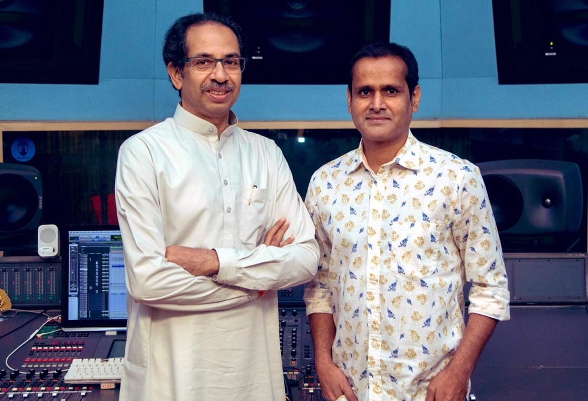 Manoj yadav written dialogue of film thackeray