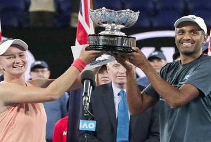 Naomi Osaka beats Petra Kvitova to win maiden Australian Open title
