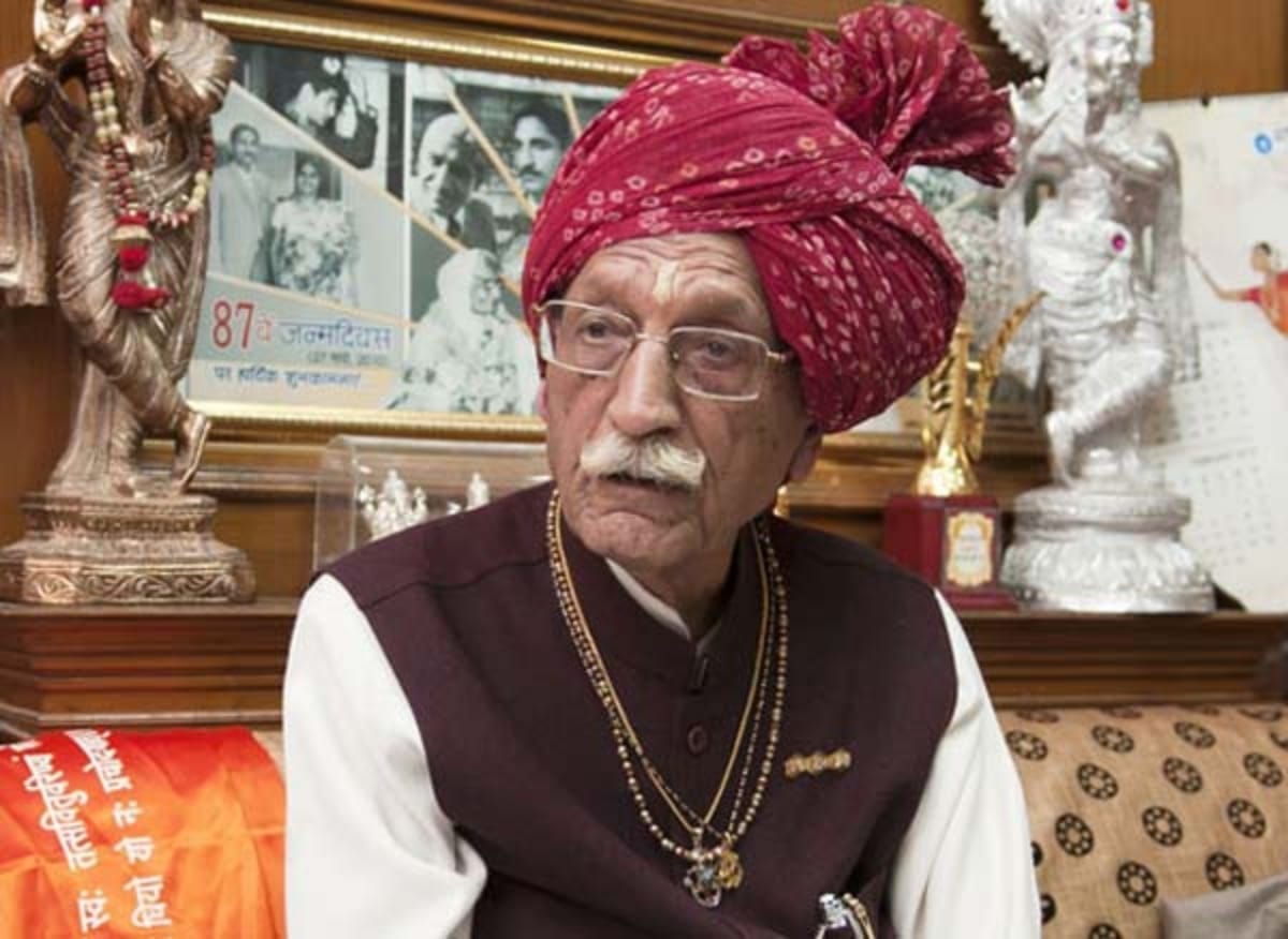 At the age of 95 Dharam Pal Gulati have both lakshmi and padma bhushan