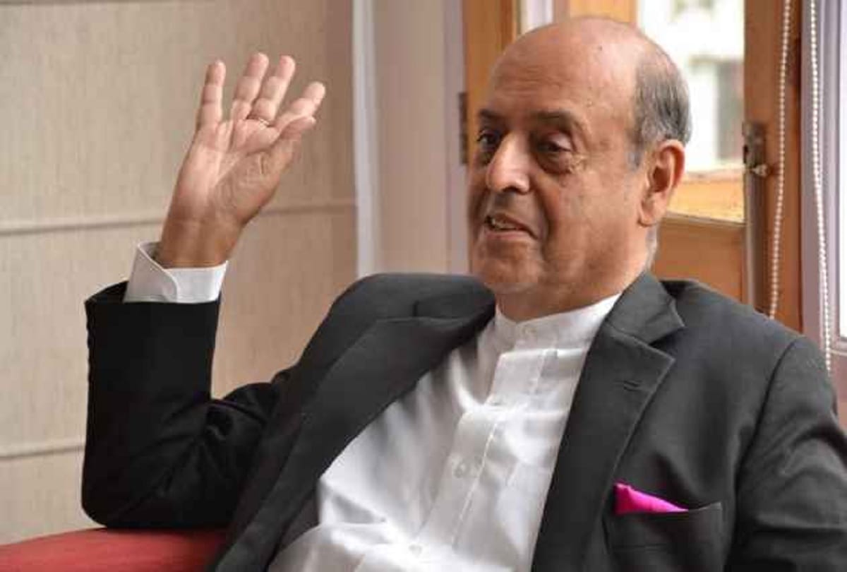 Former CEC Navin Chawla questioned winning the elections of rich candidates