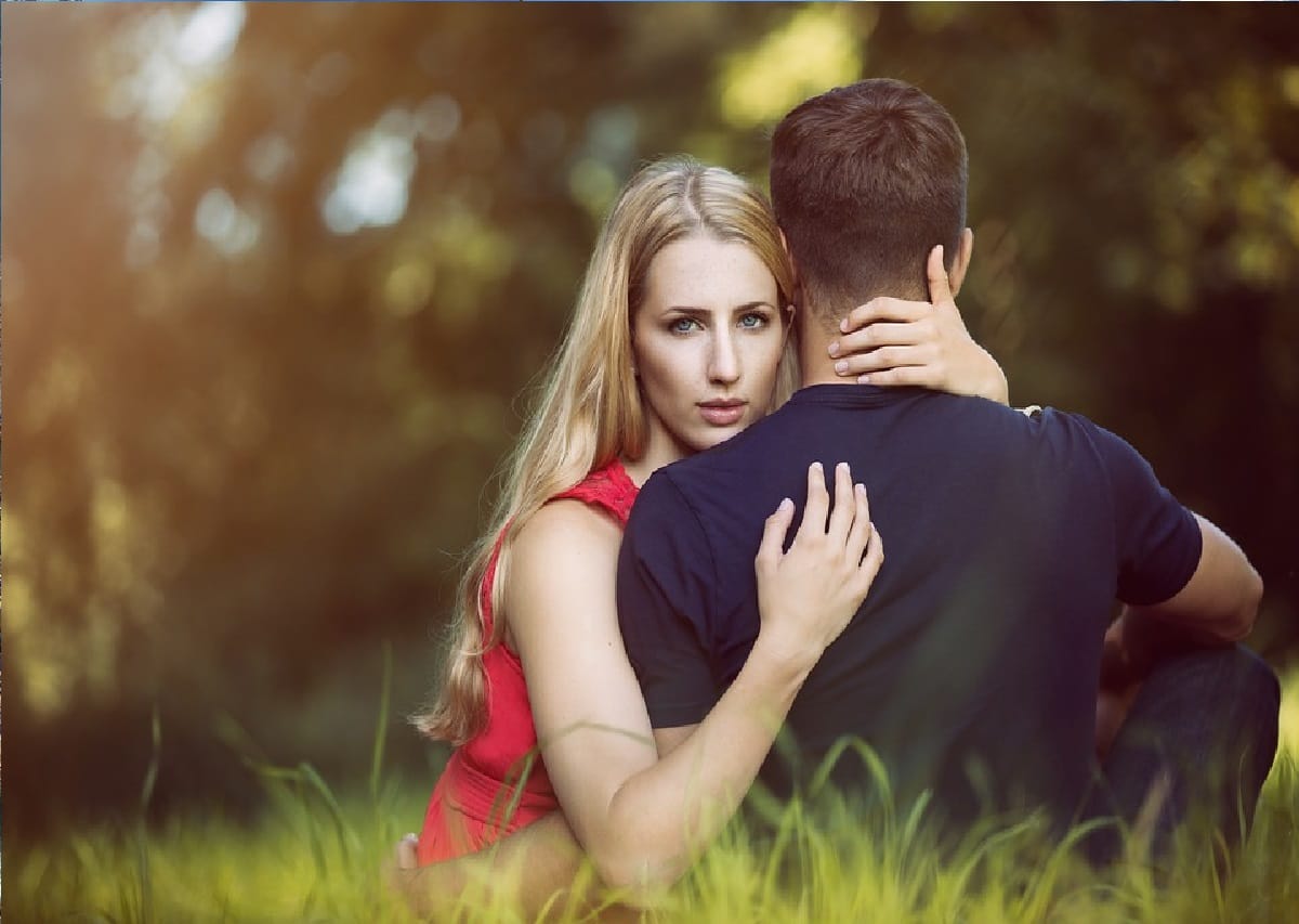 Women often initiate extramarital affairs