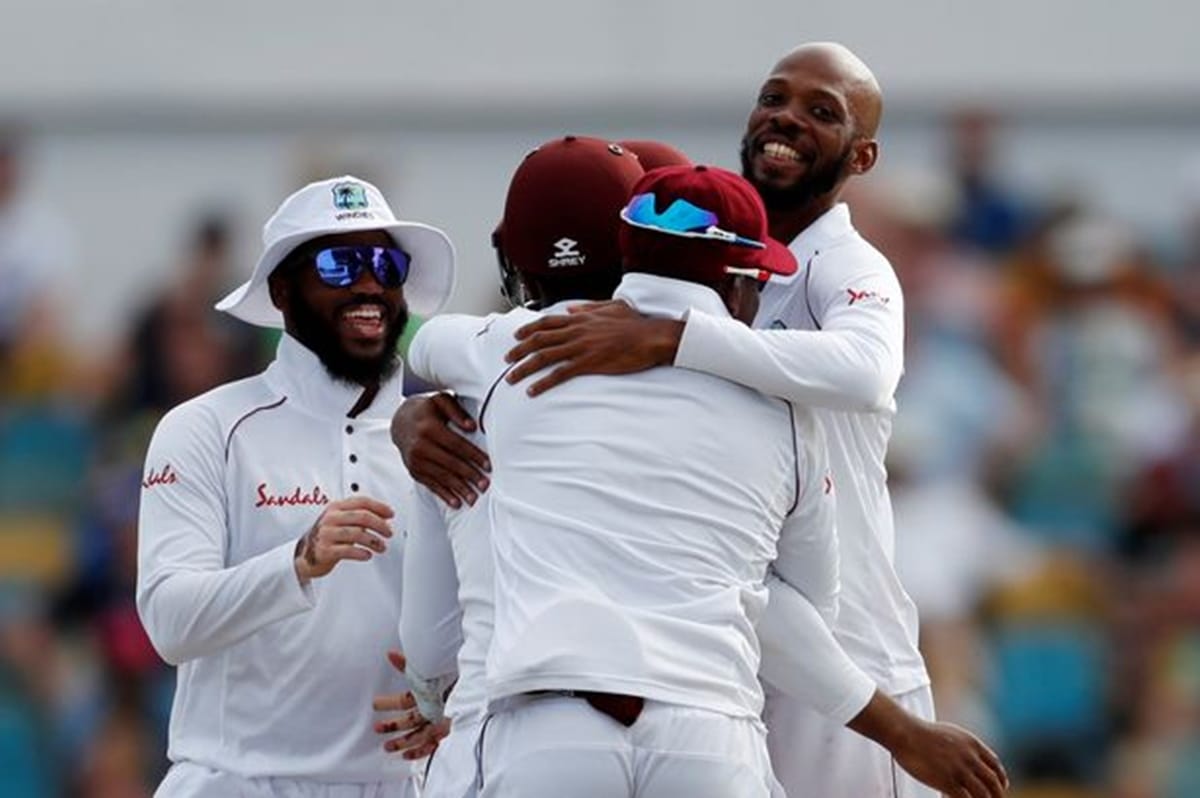roston chase excellent performance helps west indies beat england in first test