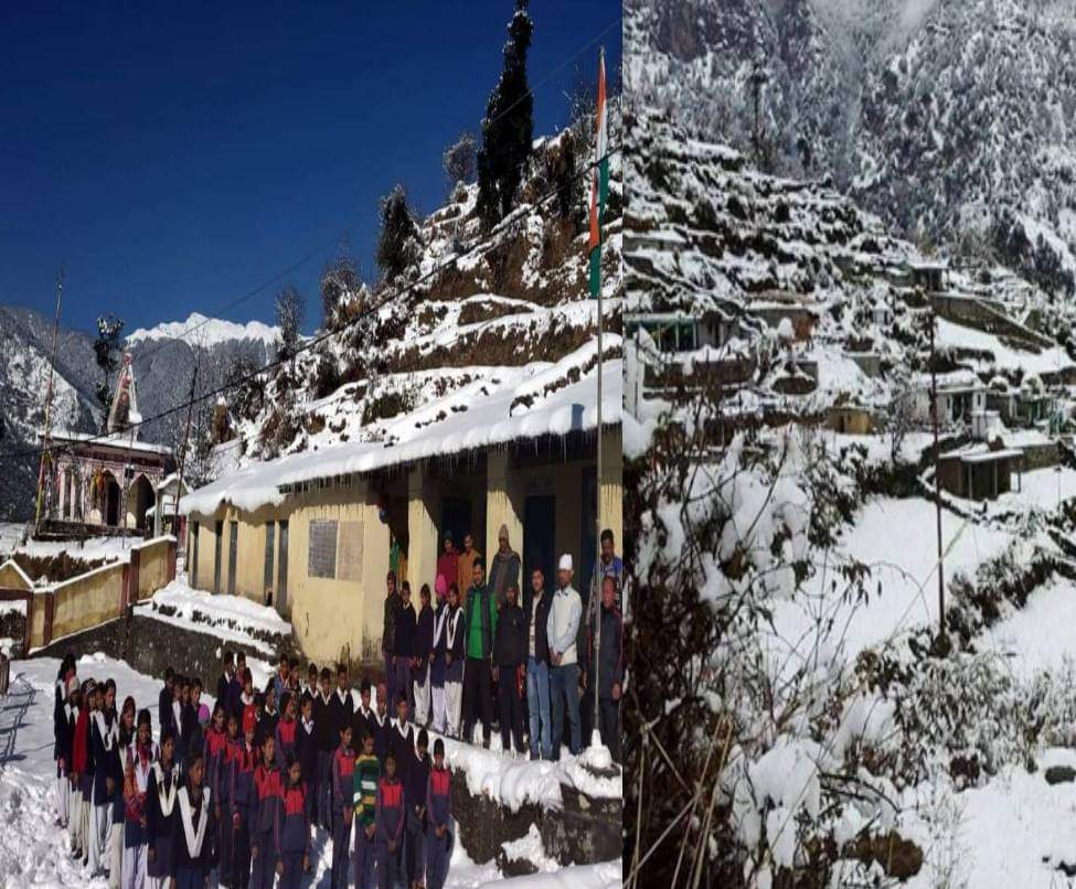 republic day celebration in uttarakhand during the snowfall