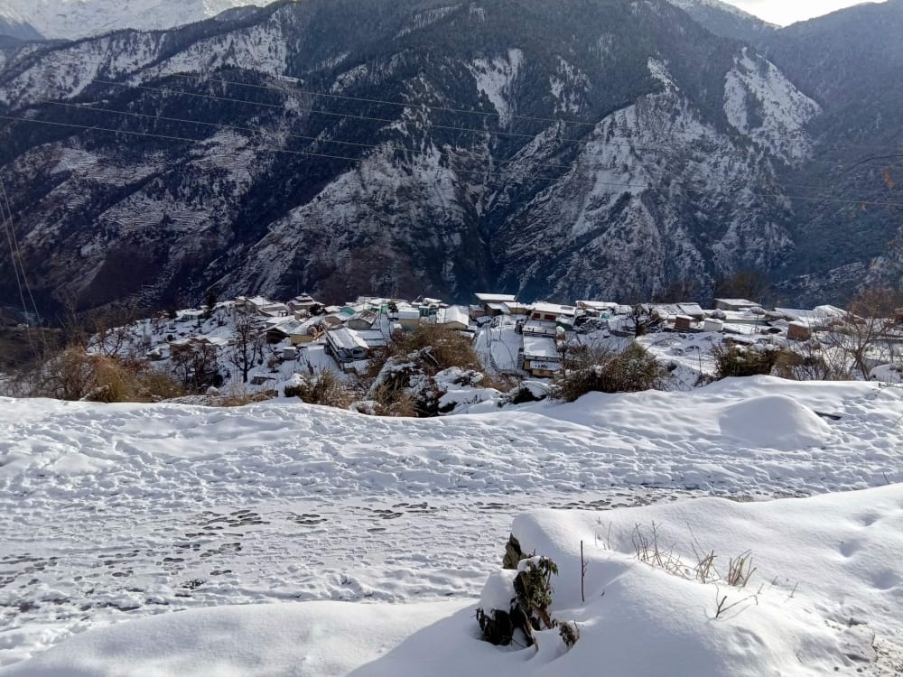 snowfall exclusive photos from uttarakhand interior areas
