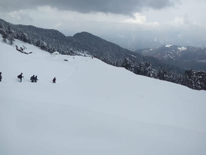 Weather Update after Snow fall on hilly areas north india chilling in cold