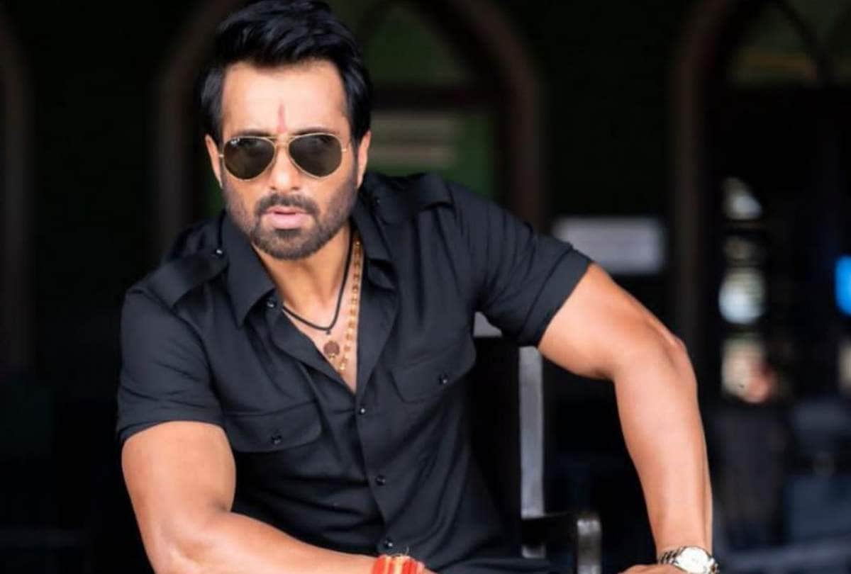 sonu sood slammed by bmc he convert hotel in juhu house