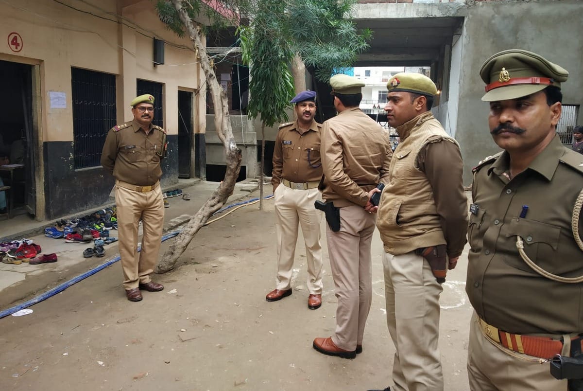 Three candidates caught in up constable exam in varanasi