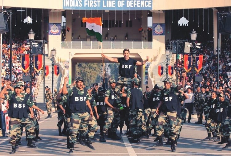Bollywood Actor Varun Dhawan Performance on Wagah Border, Live Shooting of Movie ABCD3