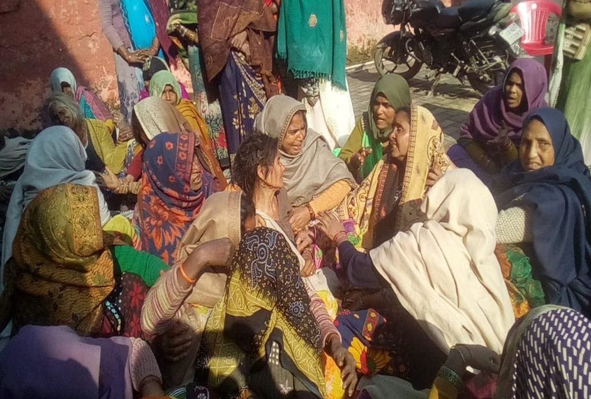 11 people killed in accidents in Agra division