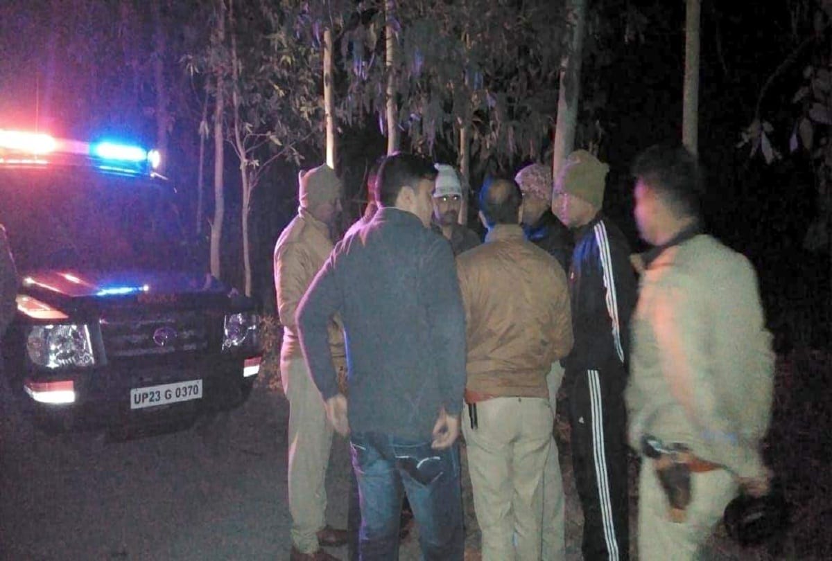 Amroha furniture businessman suicide case for allegedly provoking fir against sdm three others