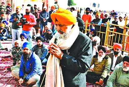 president of takht shri patna sahib avtar singh presented on shri akal takht in Amritsar