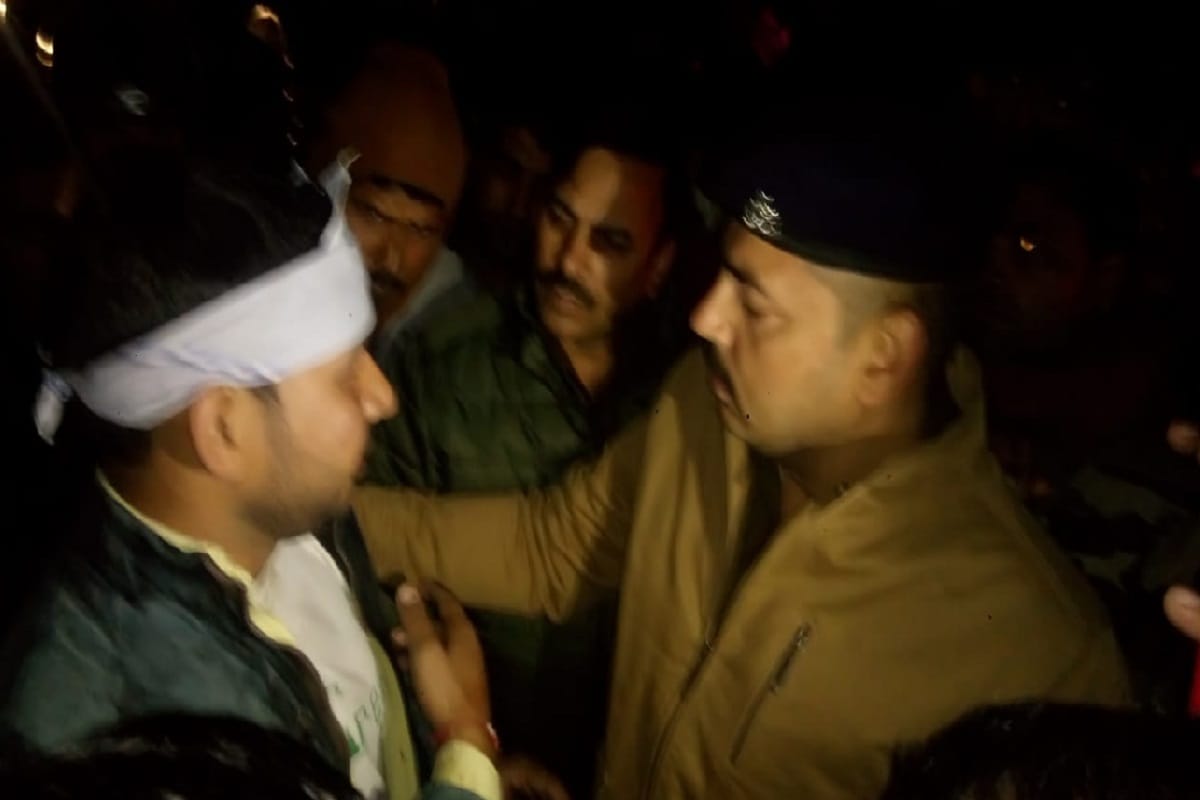UP, Bride jewelry looted in Meerut and BJP workers thundered in protest