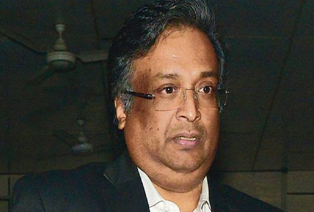 ED take Gautam Khaitan on remand for two days