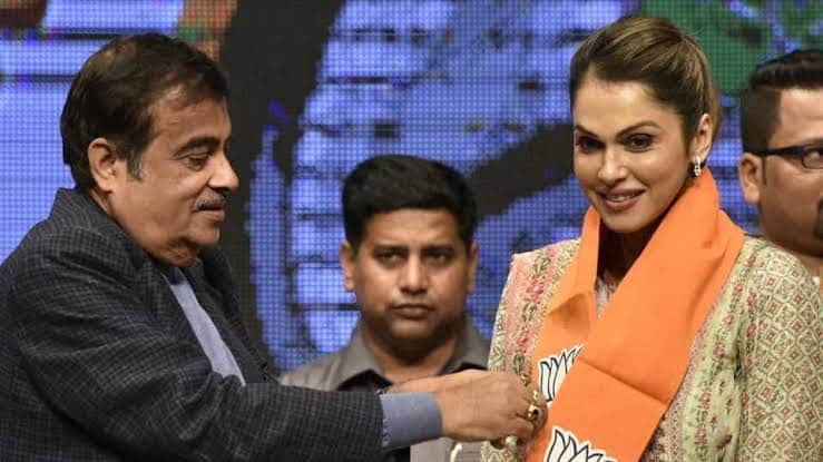 not Isha Koppikar, Kiran Kher to Hema Malini these actress also joined politics after movies