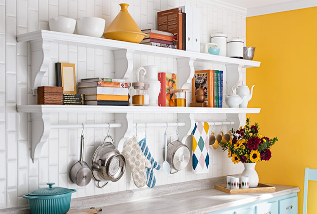 according to vastu shastra  how to keep away rahu from kitchen