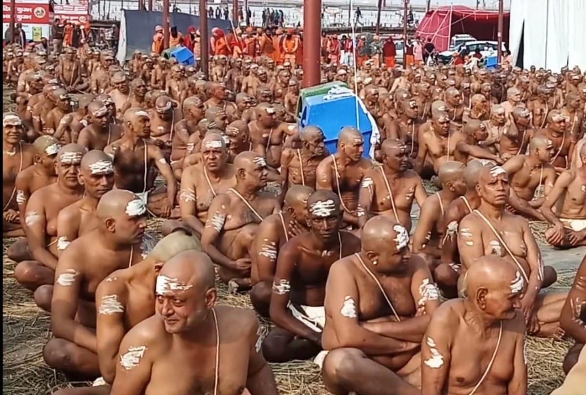 Two thousand people made Naga Sadhu including many foreigners in Prayagraj Kumbh Mela 2019