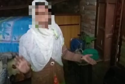bulandshahr violence subodh murder accused prashant wife say police kept inspector mobile themselves