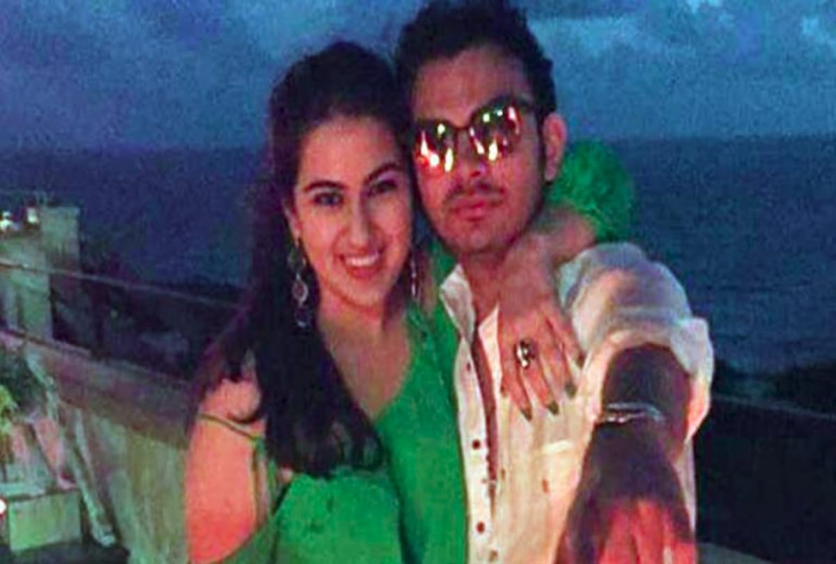 sara ali khan celebrate diwali with ex boyfriend veer pahariya
