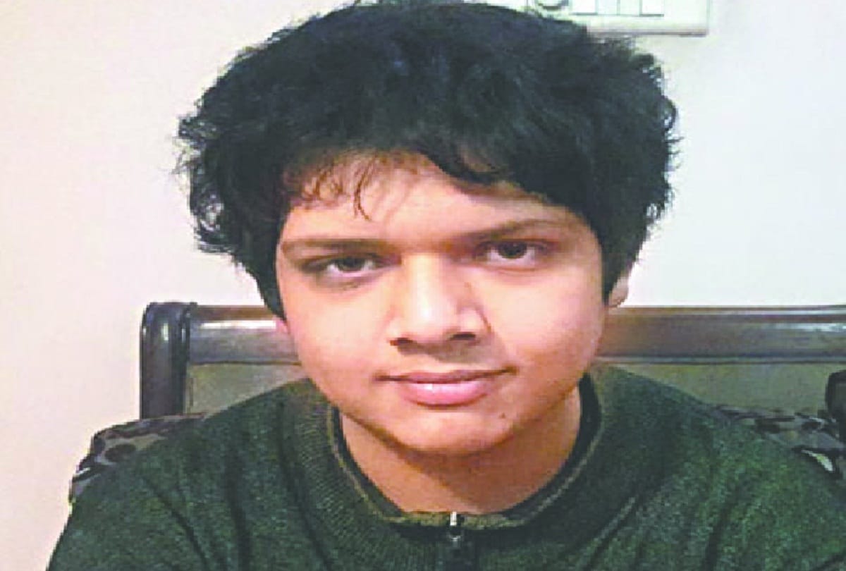 pm Modi gives answer to noida student shivansh on Examination warriors