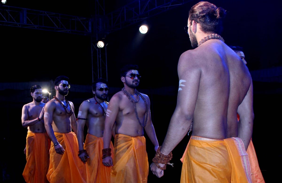 Ramp walk done by models on birha and ghazals in varanasi