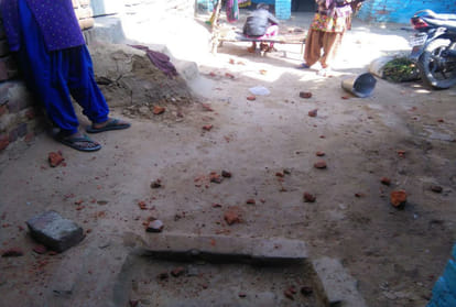two groups clashed in firozabad