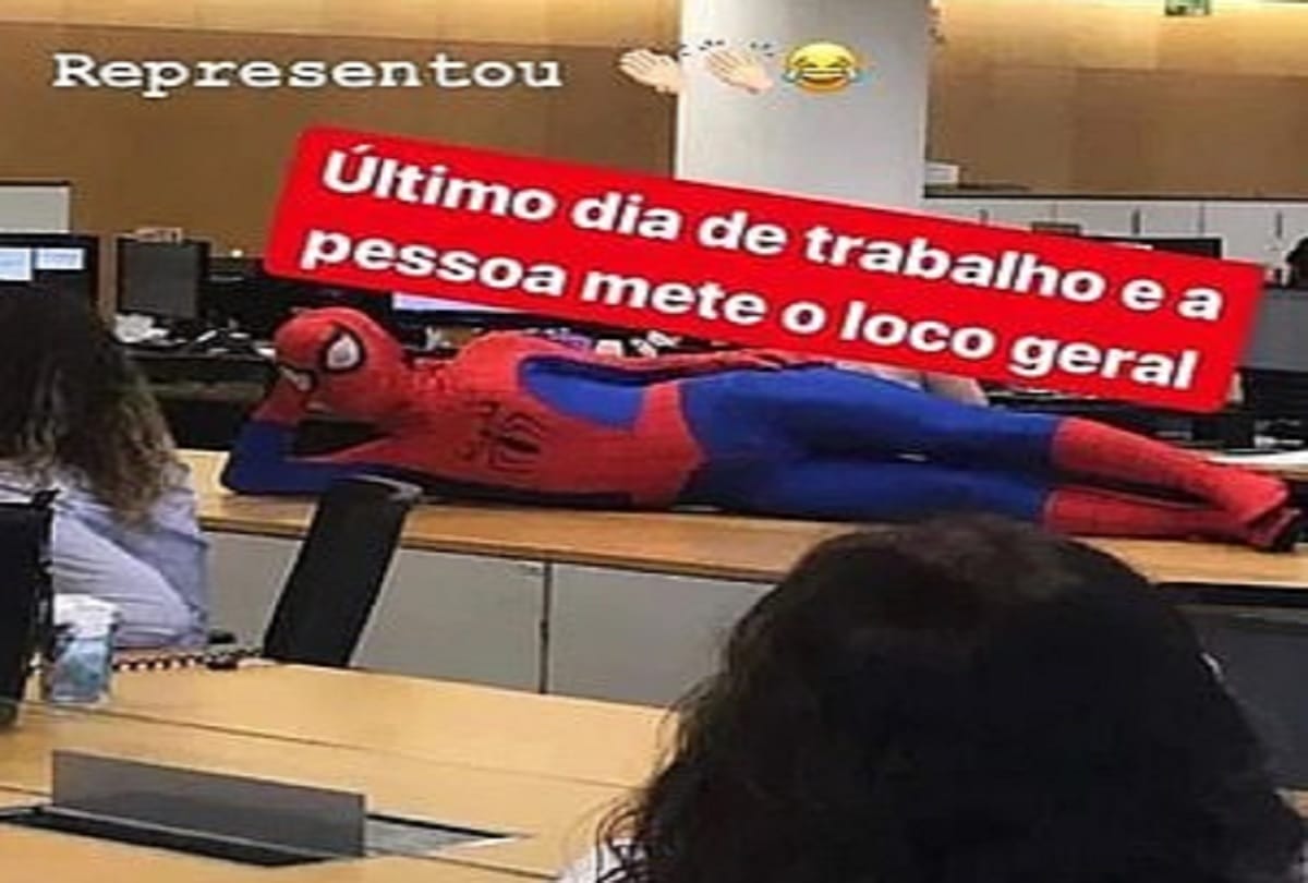 Bank employee turns up at work dressed as Spiderman on his last day video goes viral