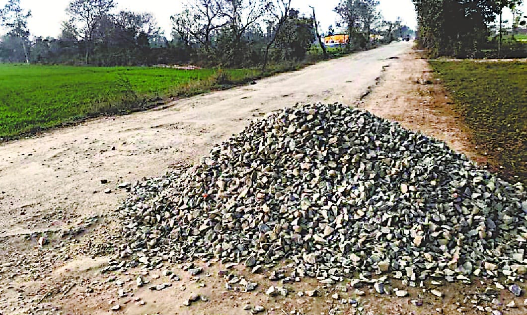 Padmashri's Satyagraha effect, start road construction