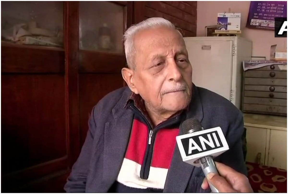 Dr Shyama Prasad Mukherjee ranchi based doctor takes rupees five receives padma shree