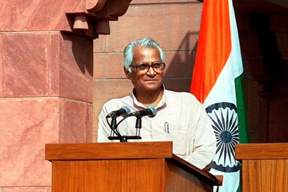 Fernandes left politics of identity leaving lasting impression on national politics