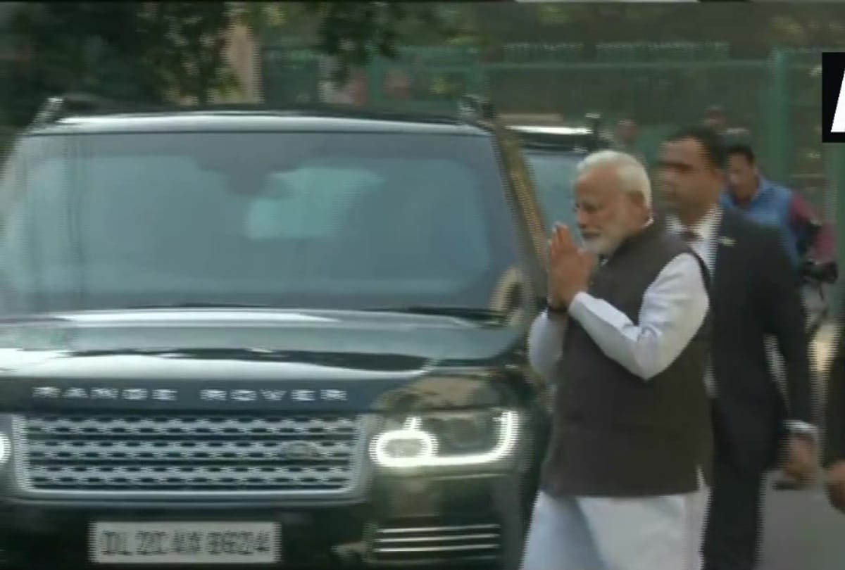 george fernandes passed away pm modi to vice president naidu pay last tributes see photos