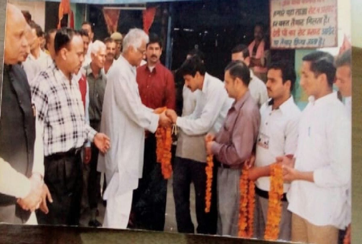 Memories of former Defense Minister george fernandes linked to this city of Himachal
