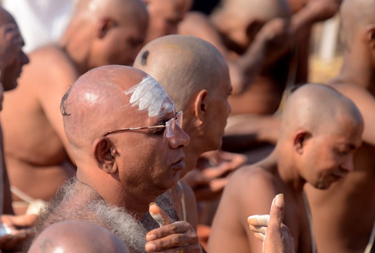 Kumbh mela 2019 500 saints became Naga sadhu in Niranjani akhara