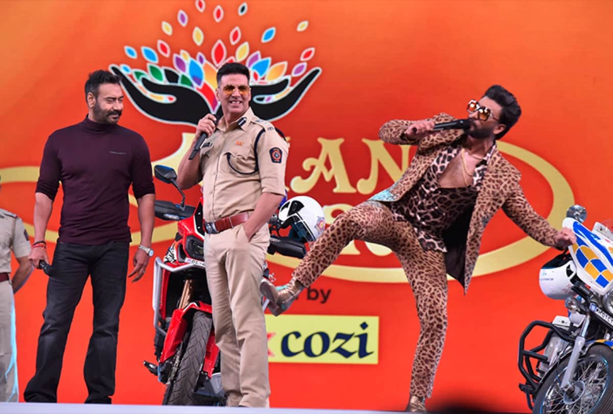 Ranveer Singh troll on social media for leopard print suit at Umang 2019