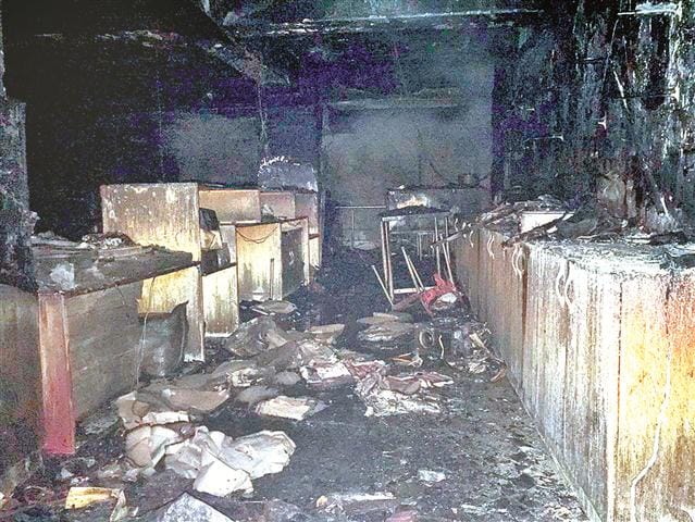 Restaurant fire, lakhs of luggage items