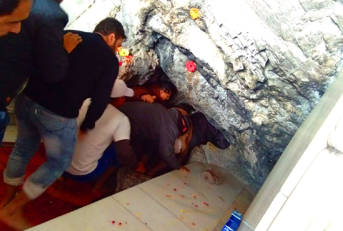 navratri2019: mata vaishno devi cave
