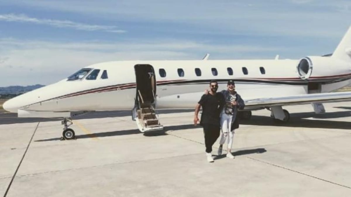 virat kohli holidays with wife anushka sharma after odi series win