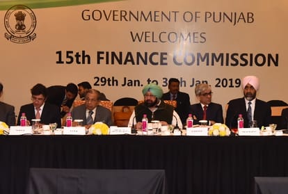 Punjab cm amarinder singh asks special package from finance commission