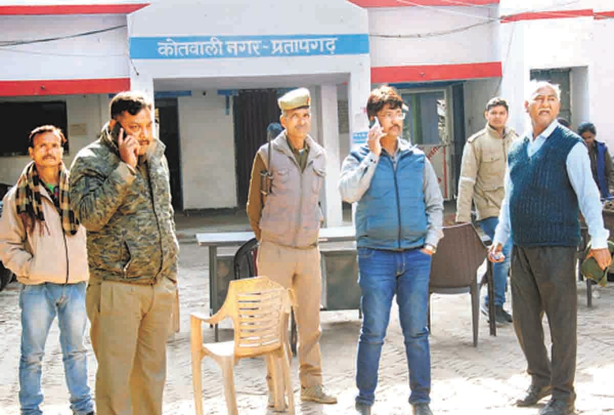bawal During checking in Bhupiyamou, constable beaten by villegers