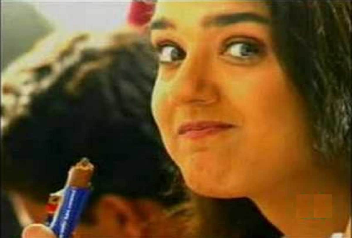priety zinta 44th birthday and know about 10 big facts about her